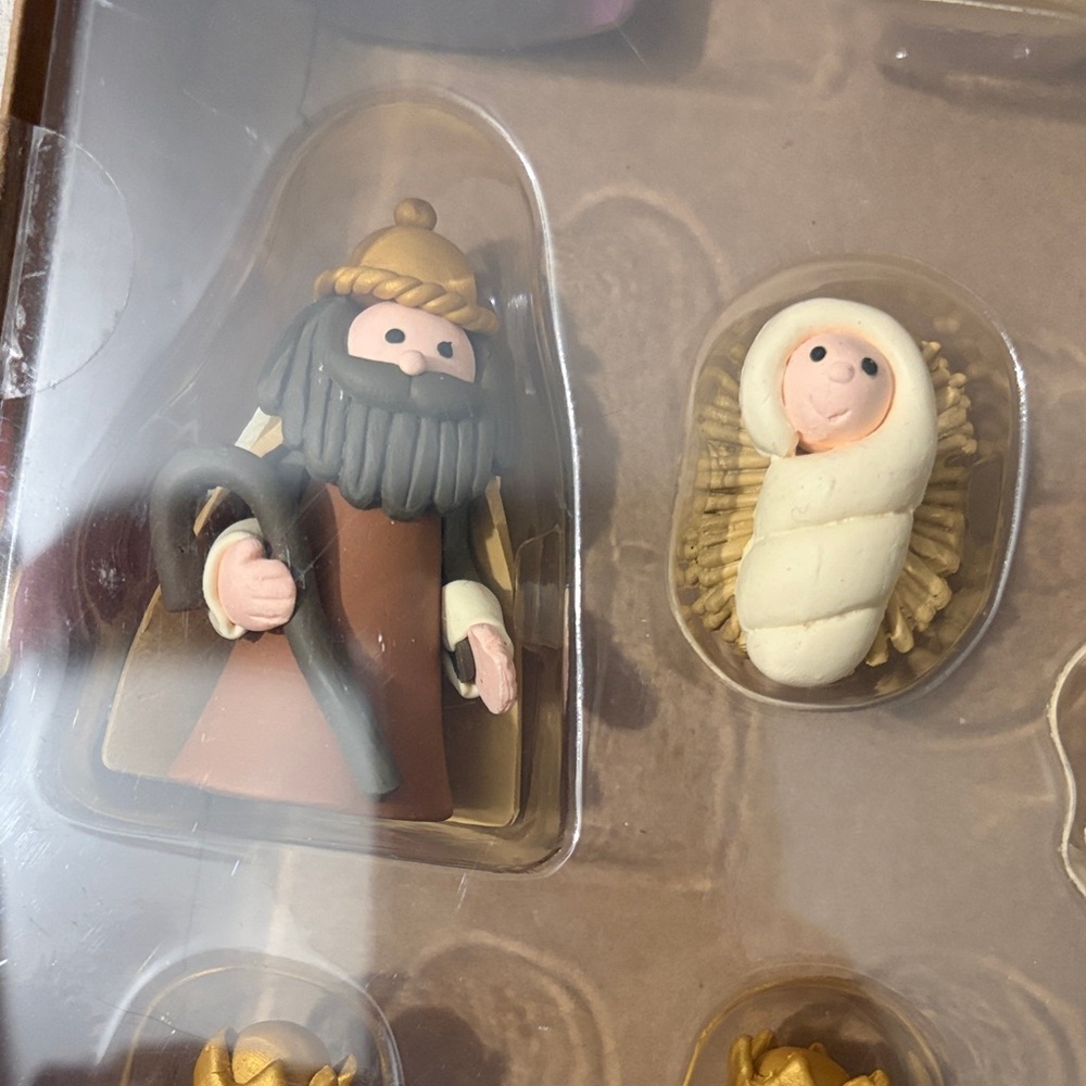Burton + Burton Clay Dough Nativity Scene Figurine Set - Multicolor - Picture 7 of 10